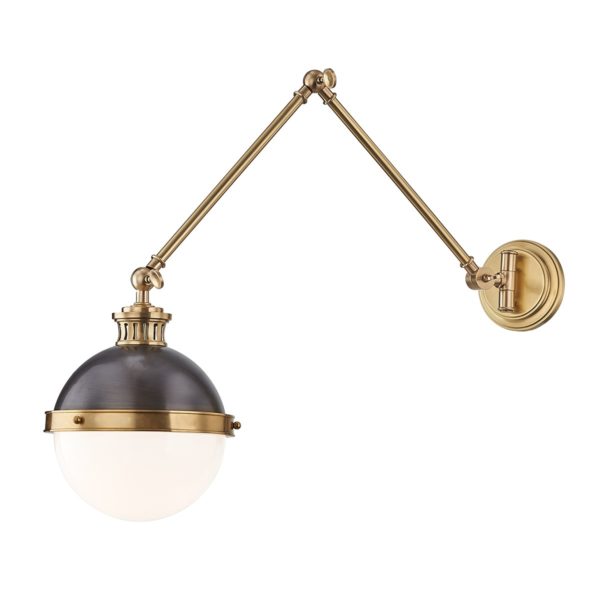 Lionel Sconce